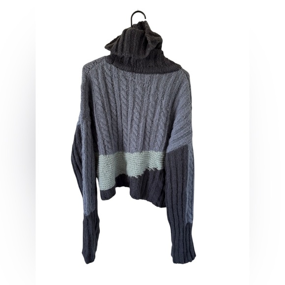 Sweaty Betty Weekend Roll Neck Sweater Blue - Picture 6 of 7